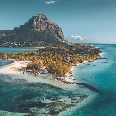Paradis Beachcomber Golf Resort & Spa Ле Морн Екстериор снимка
